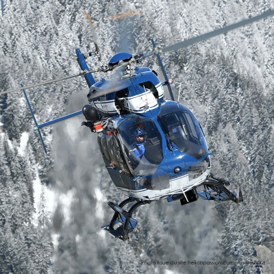 Hélicoptère de la gendarmerie EC 145 - NewRay